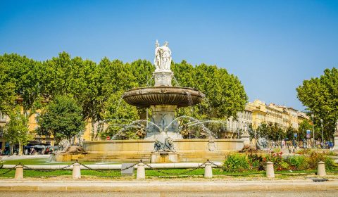 l'attrait de la ville d'Aix-en-Provence