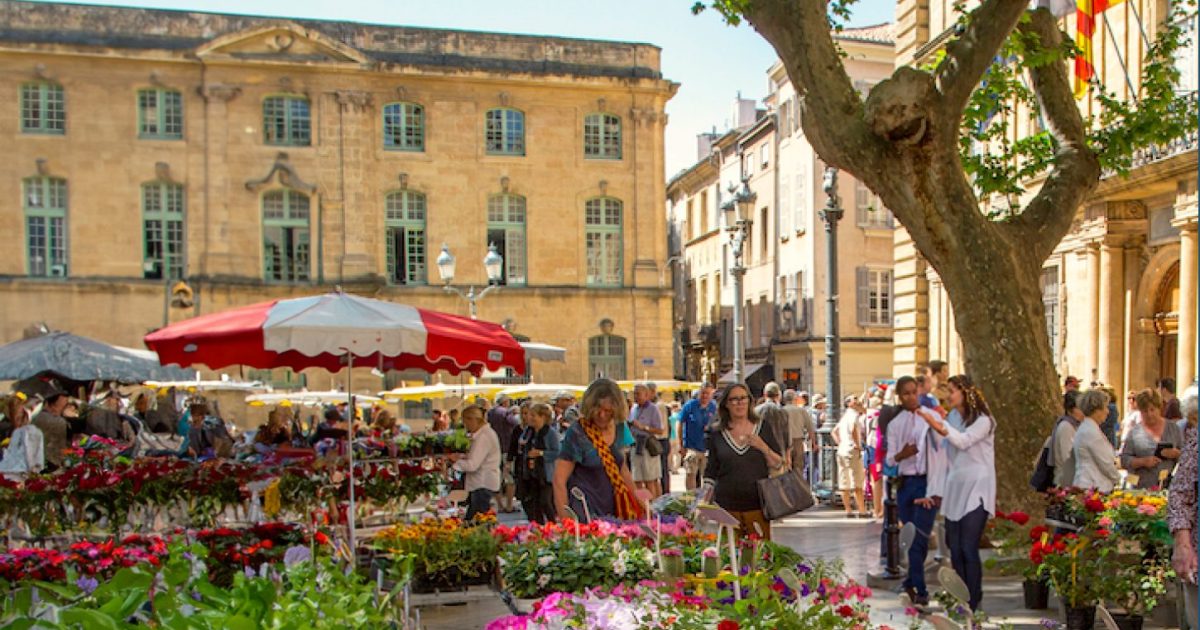Les marchés d'été à Aix-en-Provence